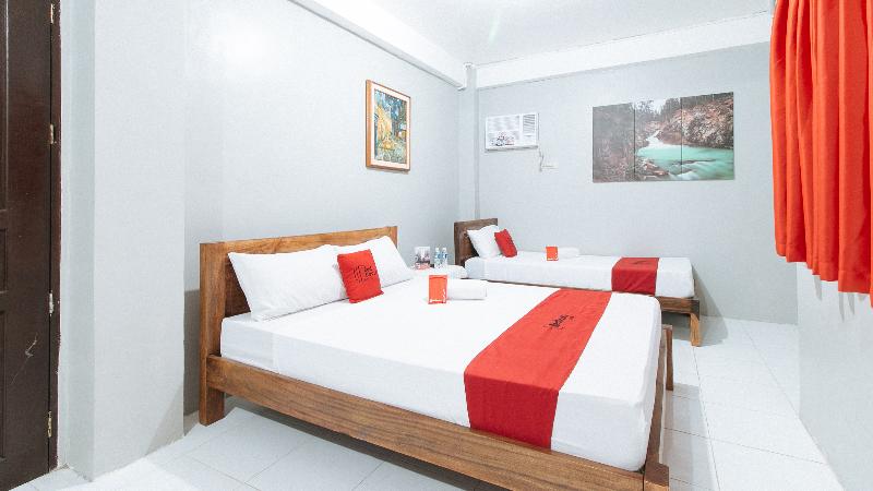 Reddoorz @ Greenview Hotel And Restobar Masbate image