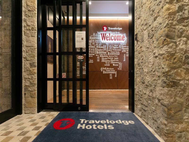 Travelodge Honmanchi Osaka image