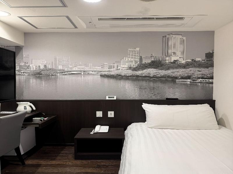 Travelodge Honmanchi Osaka image