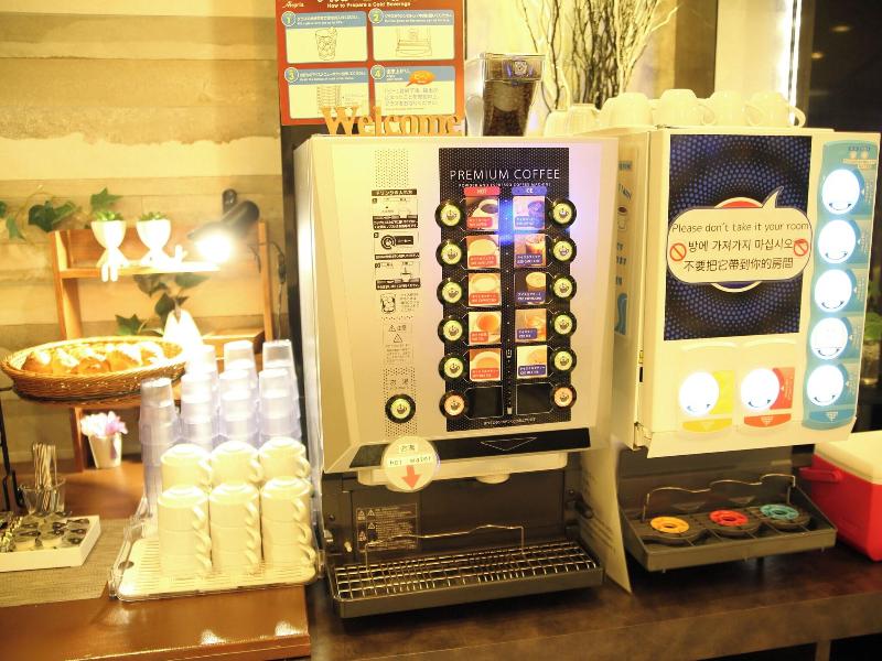 Hotel Vine Osaka Kitahama image