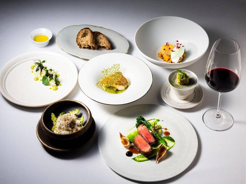 The Ritz-carlton Fukuoka image