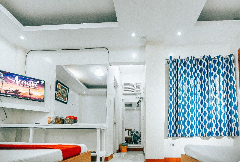Reddoorz @ S & L Apartelle Daraga Albay image