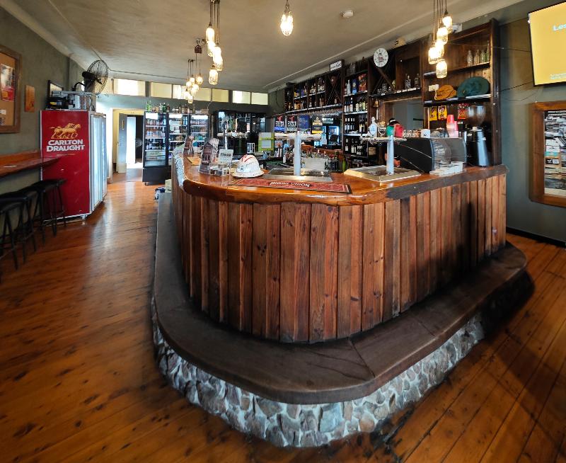 Royal Hotel Capertee image