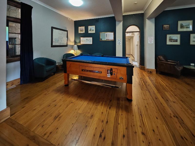 Royal Hotel Capertee image