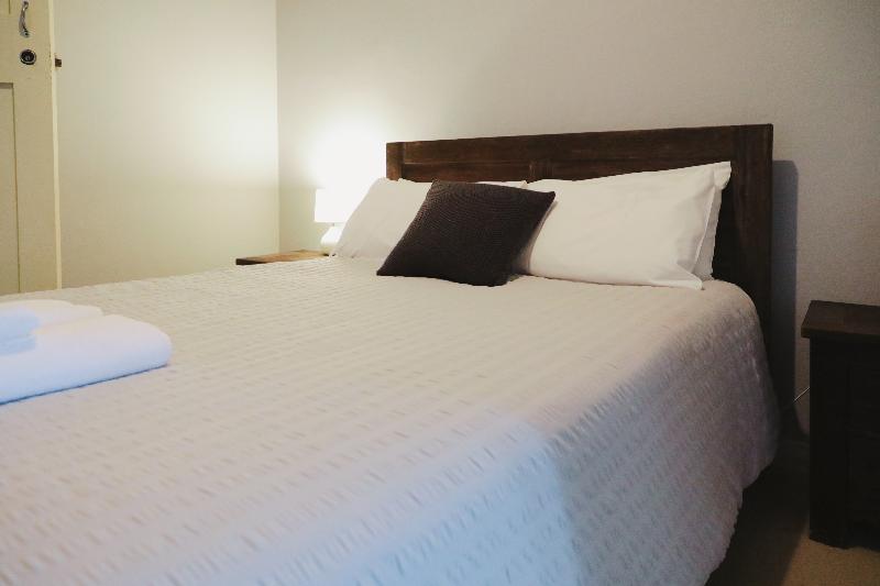 Royal Hotel Capertee image