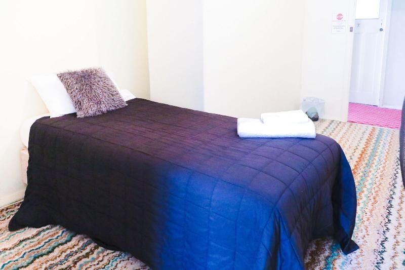 Royal Hotel Capertee image