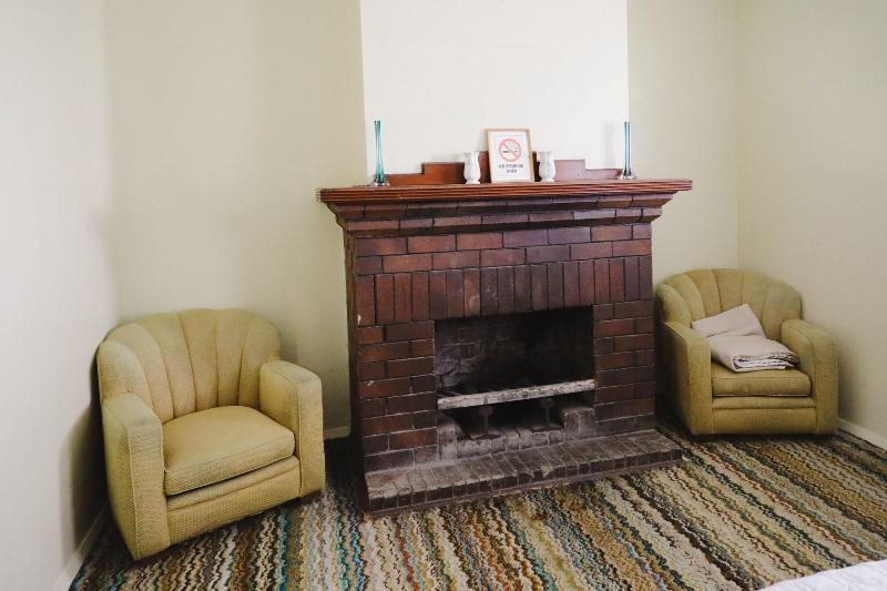 Royal Hotel Capertee image