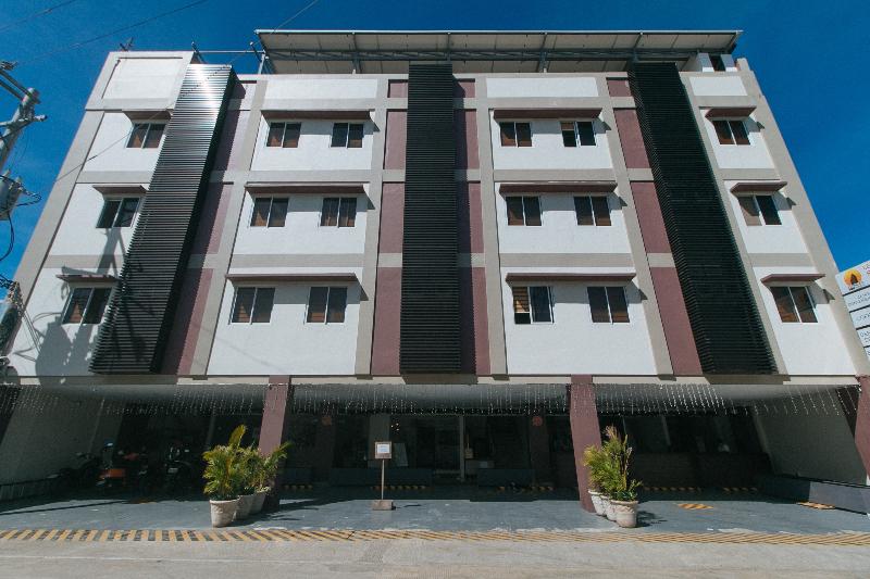 Reddoorz @ Leoncia Apartelle Mandaue City image