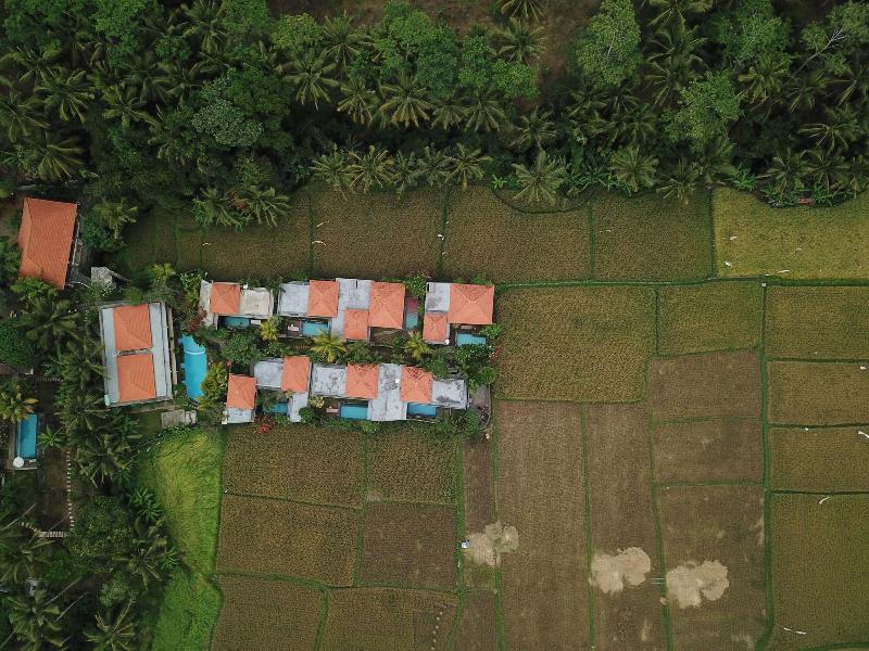 Asri Sari Resort Ubud image