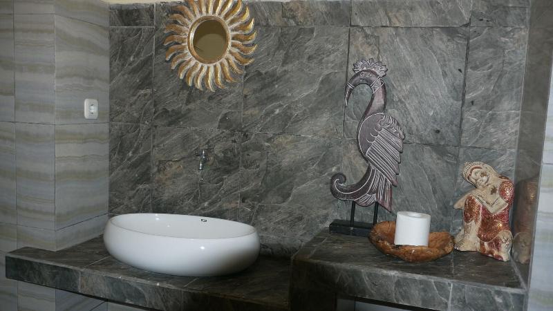 Asri Sari Resort Ubud image