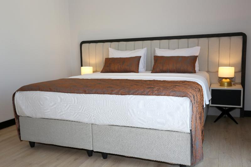 Petra Hotel Trabzon image