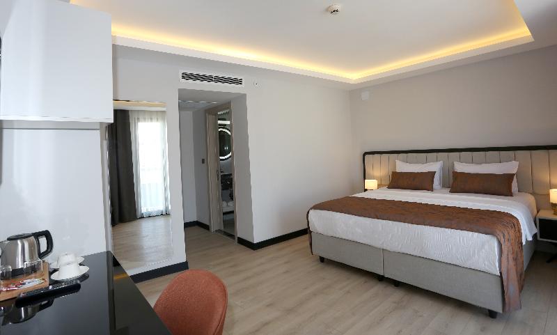 Petra Hotel Trabzon image
