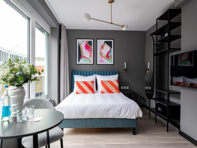 Numa | Saga Apartments image