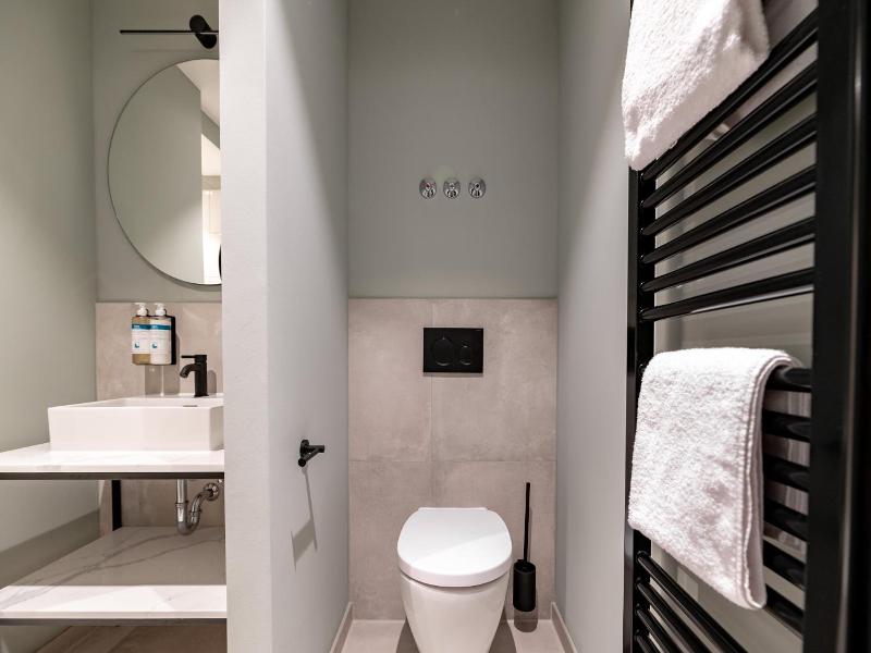 Numa | Saga Apartments image