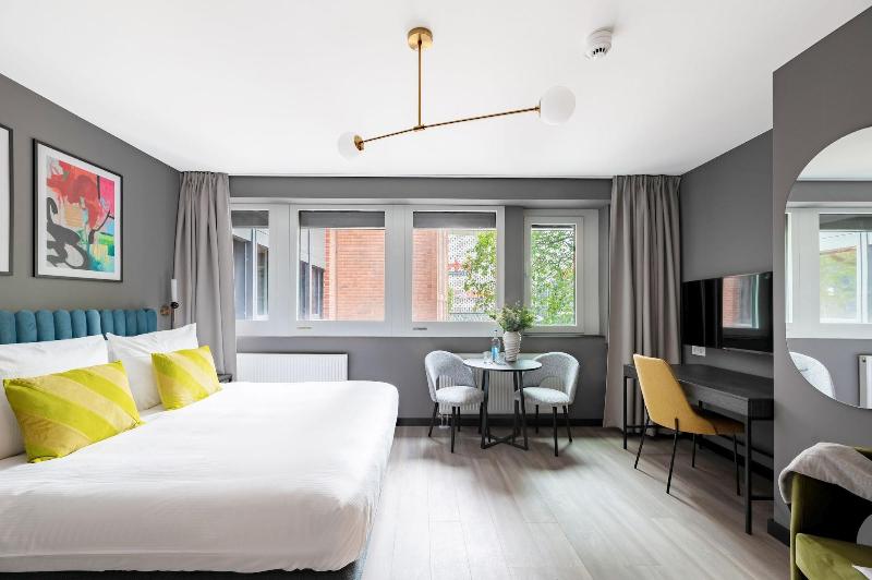 Numa | Saga Apartments image
