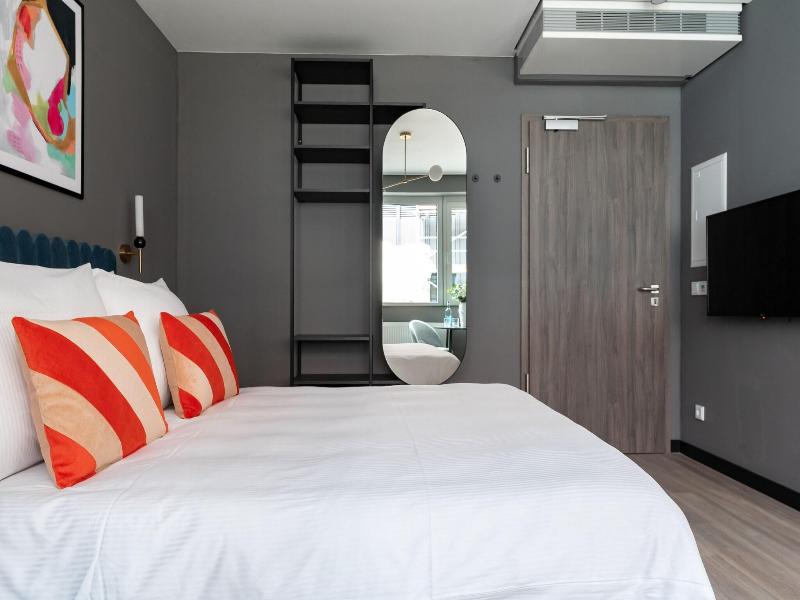 Numa | Saga Apartments image