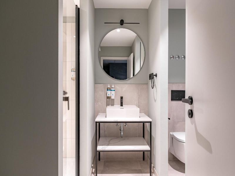 Numa | Saga Apartments image