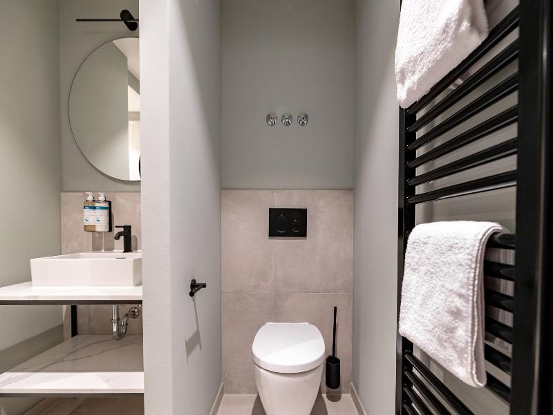 Numa | Saga Apartments image