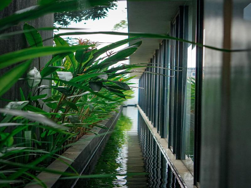 Miers Kuningan Artotel Curated image