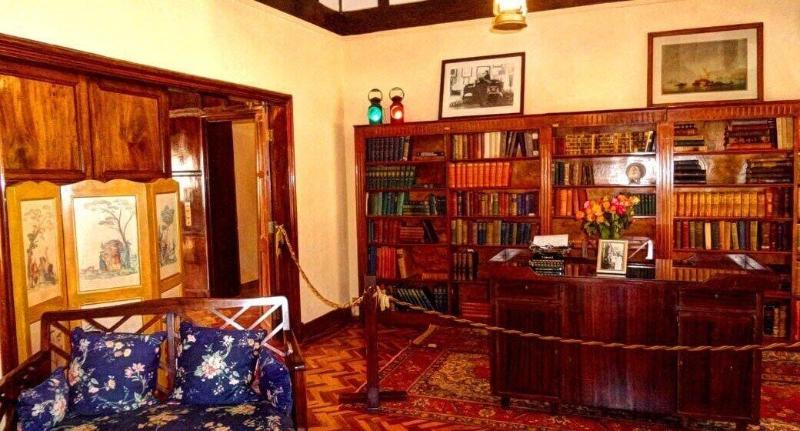 Red Buffalo House Hotel image