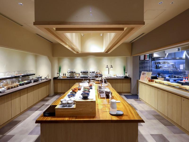 Dormy Inn Premium Ginza Hot Springs image