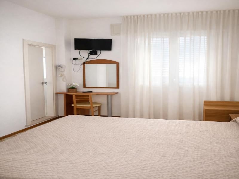 Hotel Jasmine image
