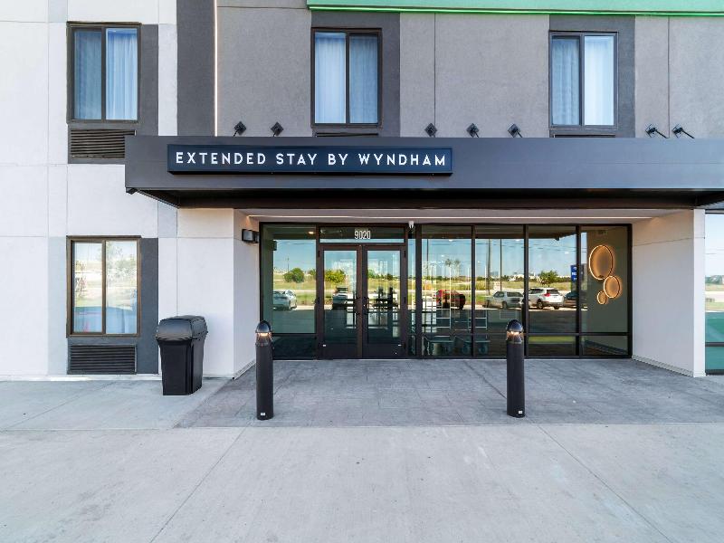 ECHO Suites Extended Stay Dallas Plano/Frisco image