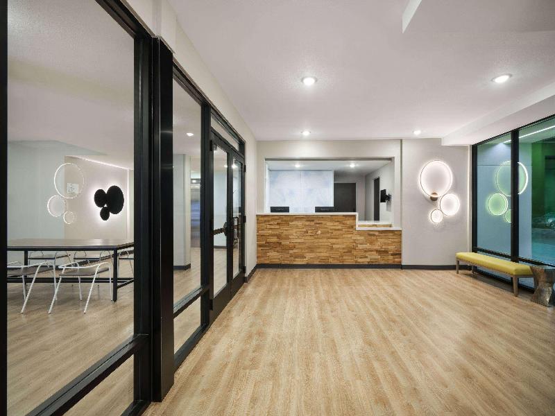 ECHO Suites Extended Stay Dallas Plano/Frisco image