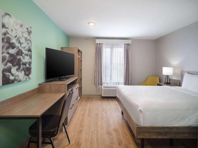 ECHO Suites Extended Stay Dallas Plano/Frisco image