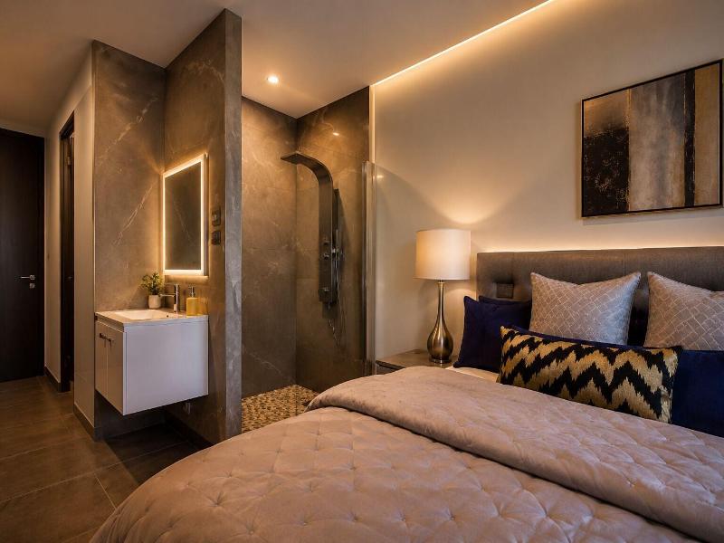 Ola Boutique Hotel image