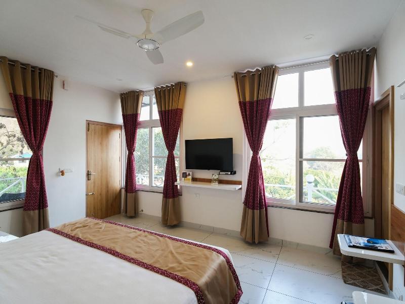 Mgm Whispering Winds Yelagiri image