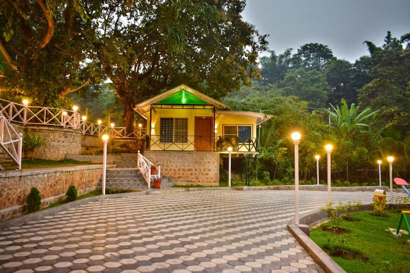 Mgm Whispering Winds Yelagiri image