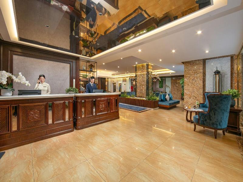 Gloud Hotel image