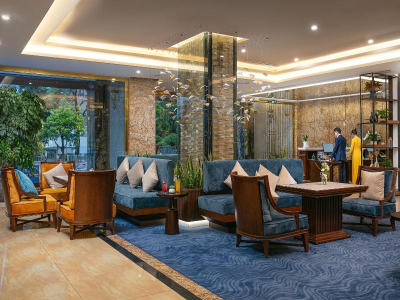 Gloud Hotel image