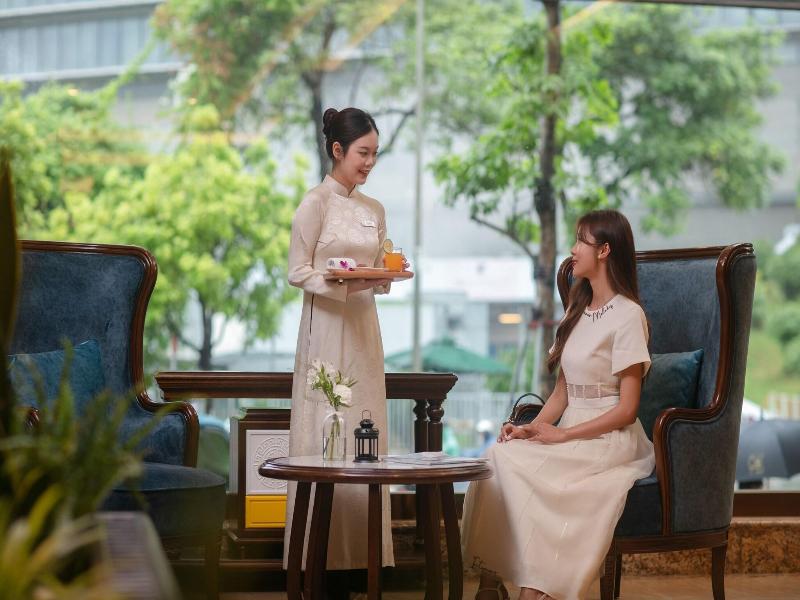 Gloud Hotel image