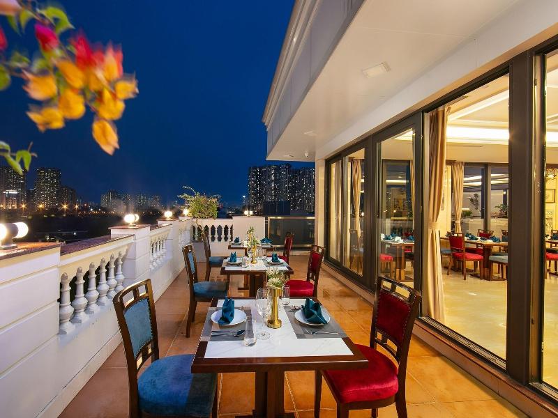 Gloud Hotel image
