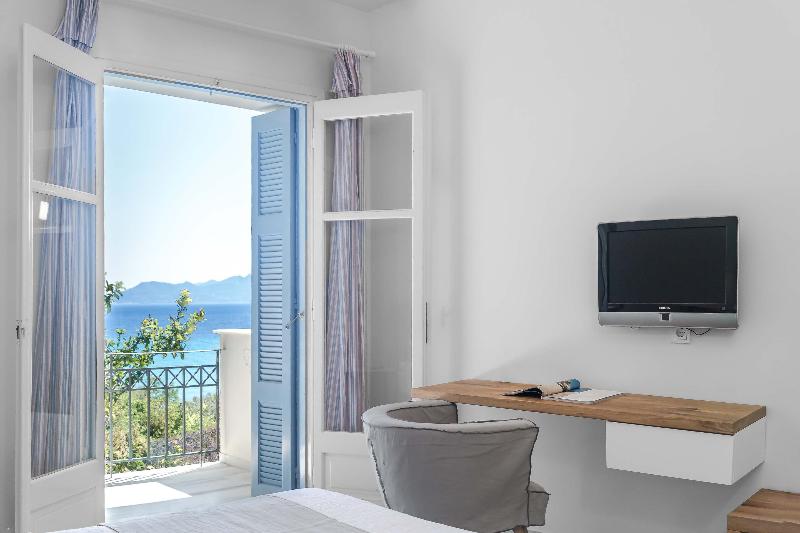 Armonia Bay Hotel image
