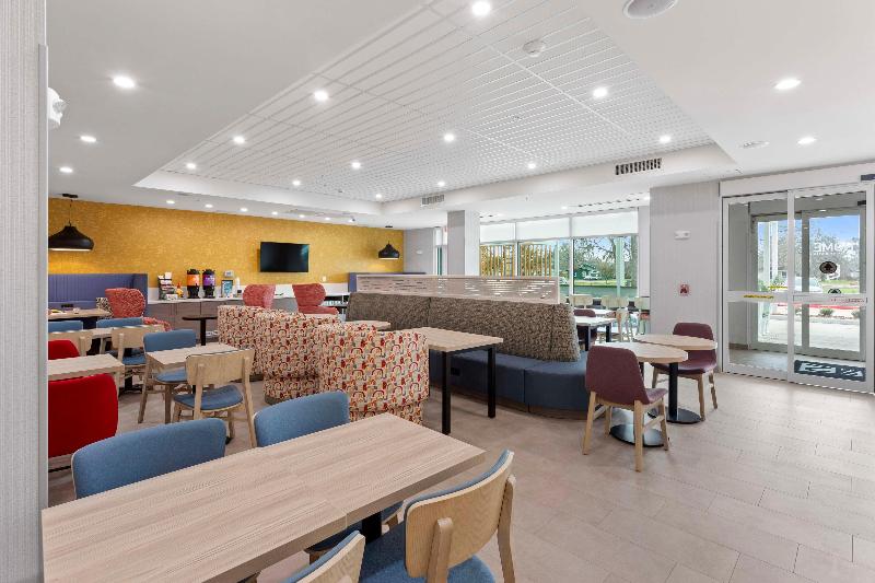 Home2 Suites By Hilton Lake Jackson image