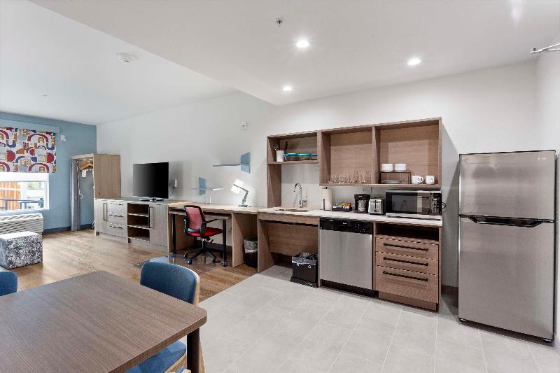 Home2 Suites By Hilton Lake Jackson image