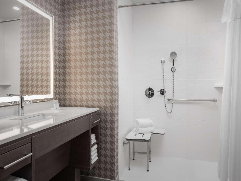 Home2 Suites By Hilton Laredo North image