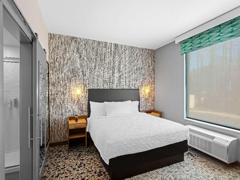 Home2 Suites By Hilton Hendersonville image