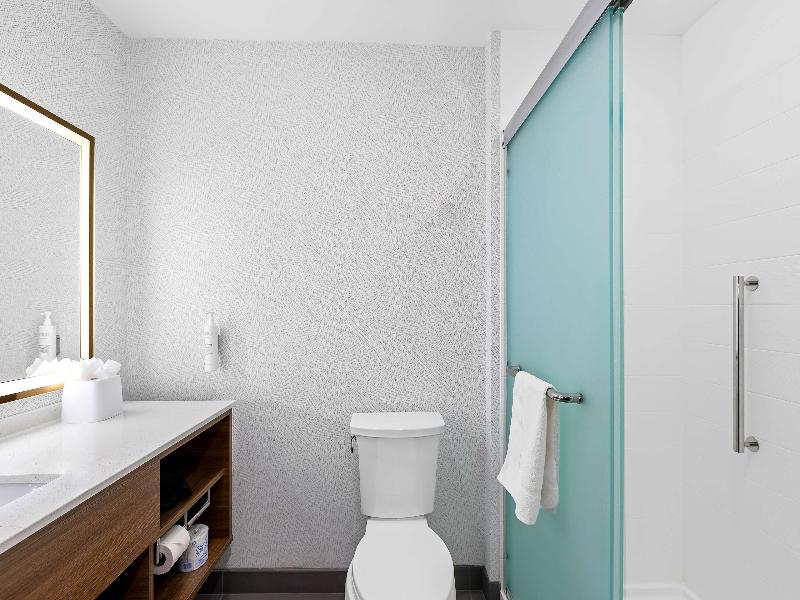 Home2 Suites By Hilton Hendersonville image