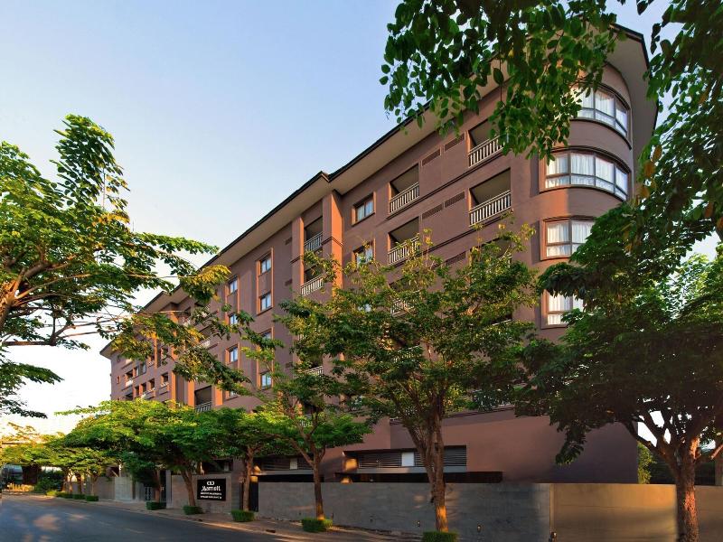 Marriott Executive Apartments Bangkok Sukhumvit 50 image