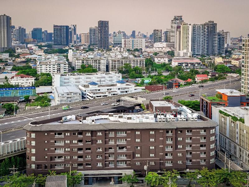 Marriott Executive Apartments Bangkok Sukhumvit 50 image
