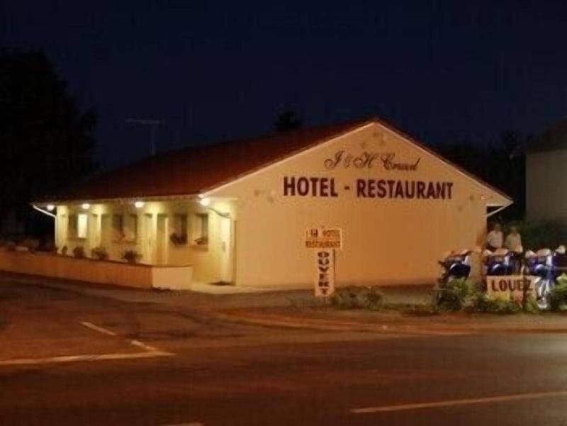 Hotel Cruzel image