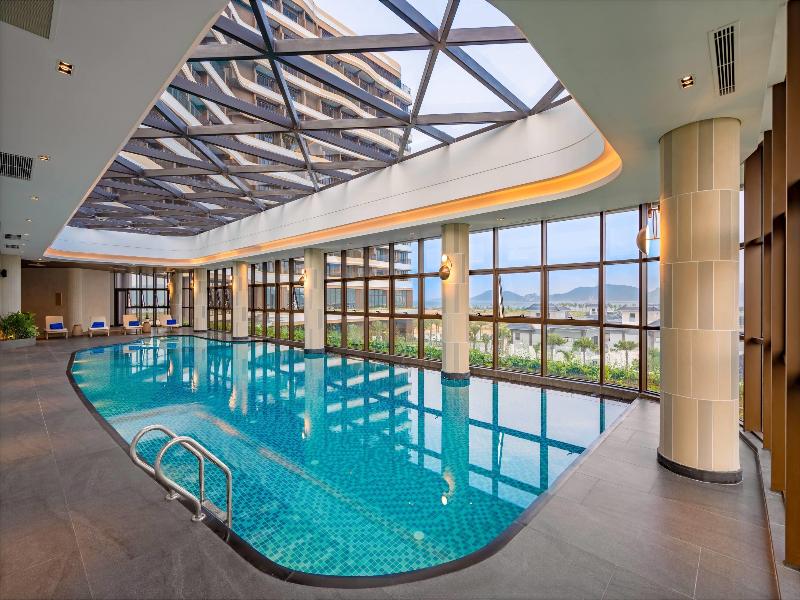 Wyndham Garden Sonasea Van Don image