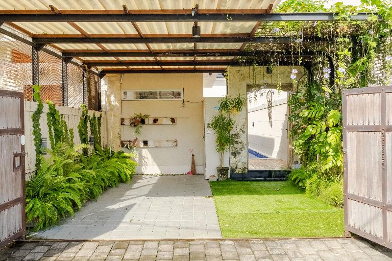 Rustic Pandawa Villa By Zuzu