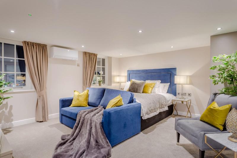 Heritage Mews image