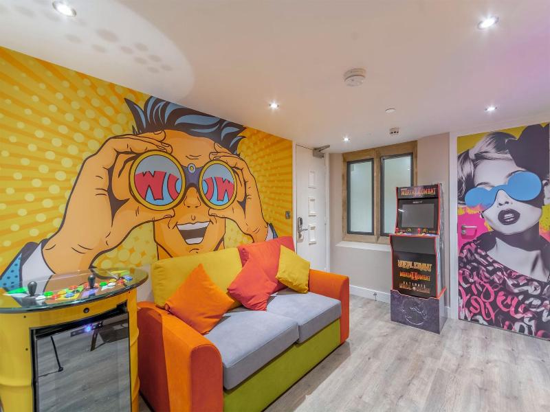 Heritage Mews image