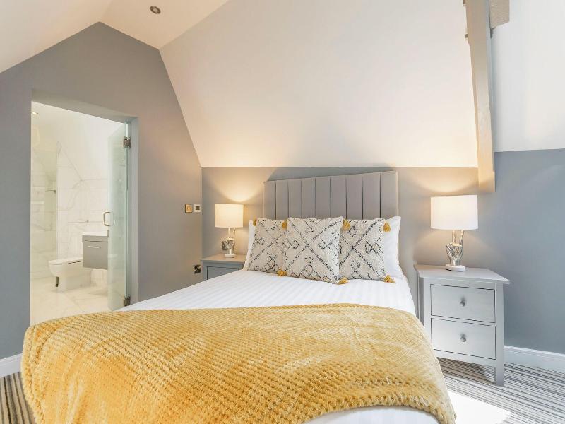 Heritage Mews image